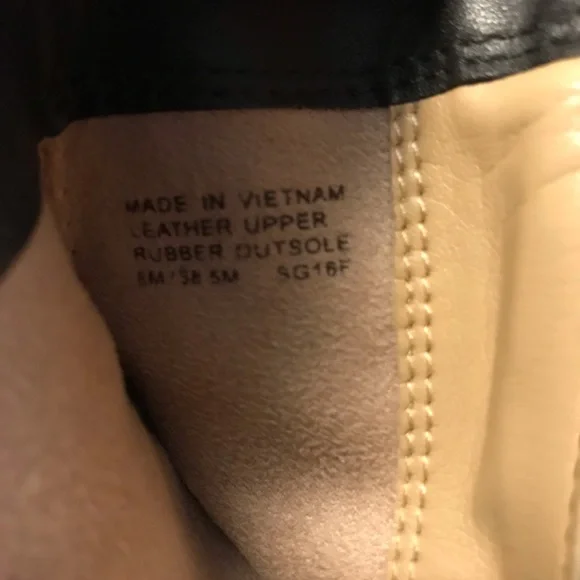 Michael Kors women’s charcoal gray boots - Picture 4 of 7